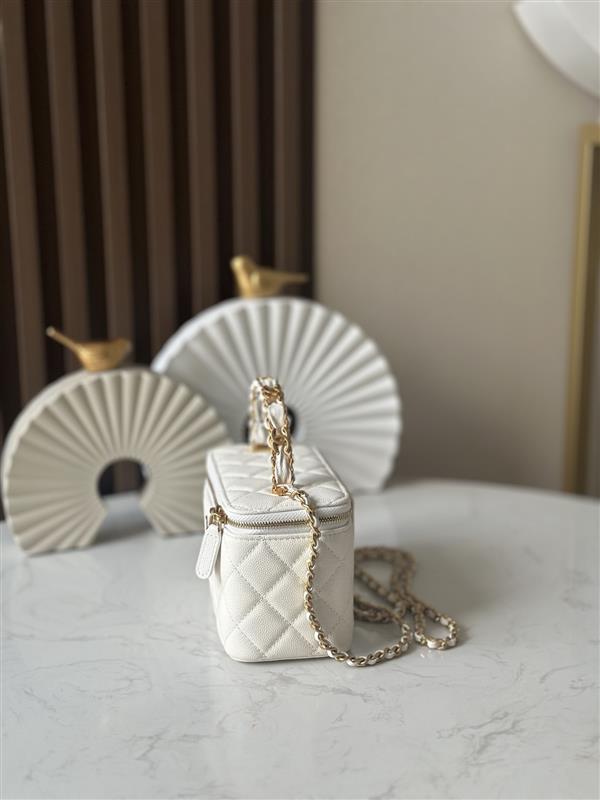 2026131222431419 590